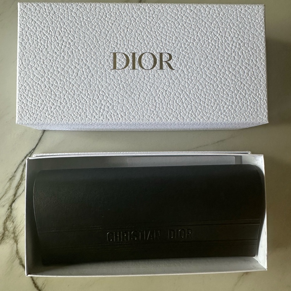 Dior Brown Square Sunglasses Bold Tortoiseshell Design - Picture 11 of 11